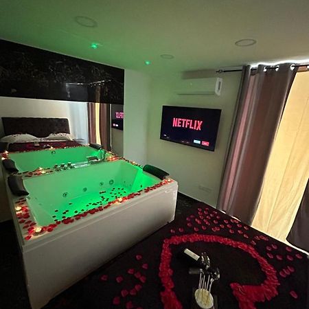 Giovanni Luxury Suites Nápoly Kültér fotó