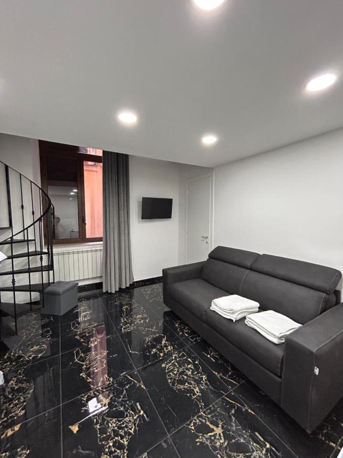 Giovanni Luxury Suites Nápoly Kültér fotó