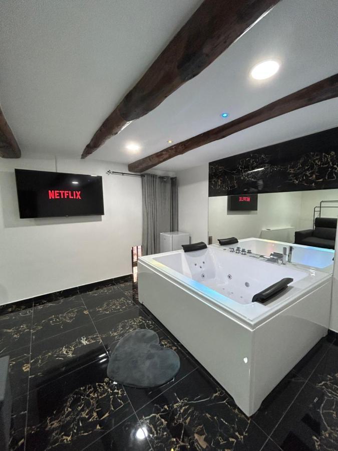 Giovanni Luxury Suites Nápoly Kültér fotó