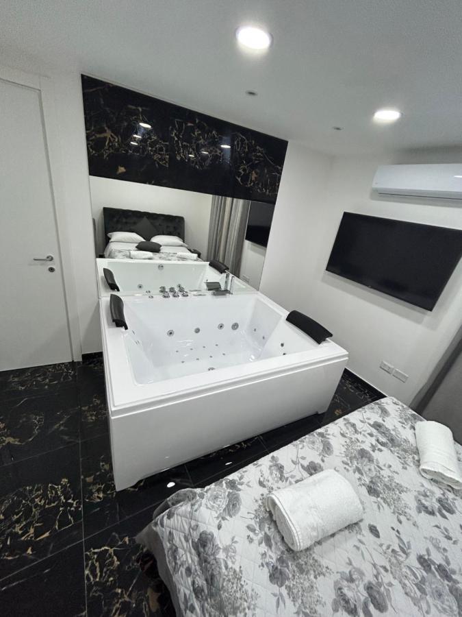 Giovanni Luxury Suites Nápoly Kültér fotó