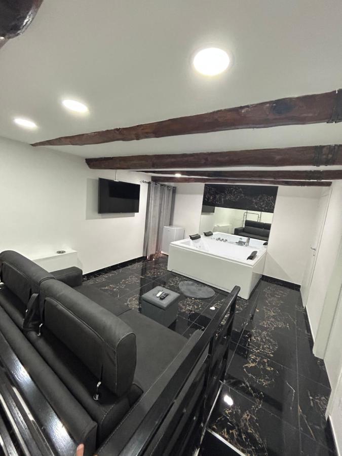 Giovanni Luxury Suites Nápoly Kültér fotó