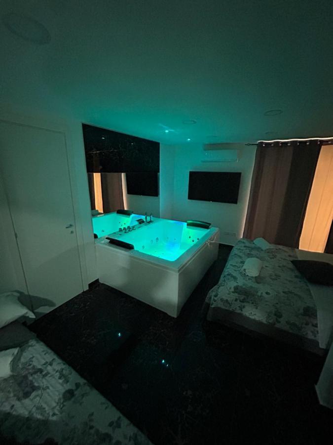 Giovanni Luxury Suites Nápoly Kültér fotó