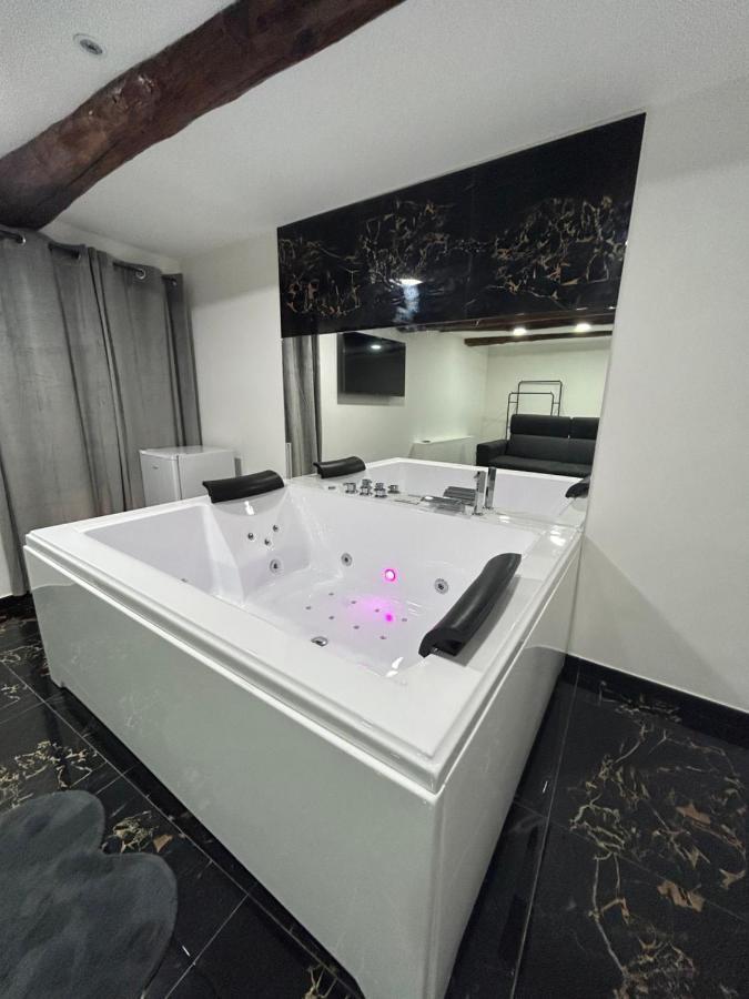 Giovanni Luxury Suites Nápoly Kültér fotó