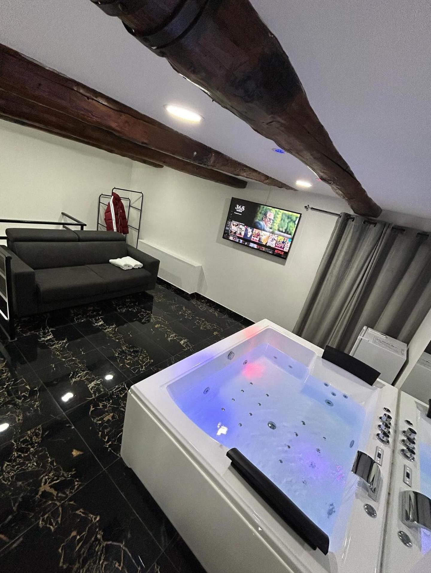 Giovanni Luxury Suites Nápoly Kültér fotó