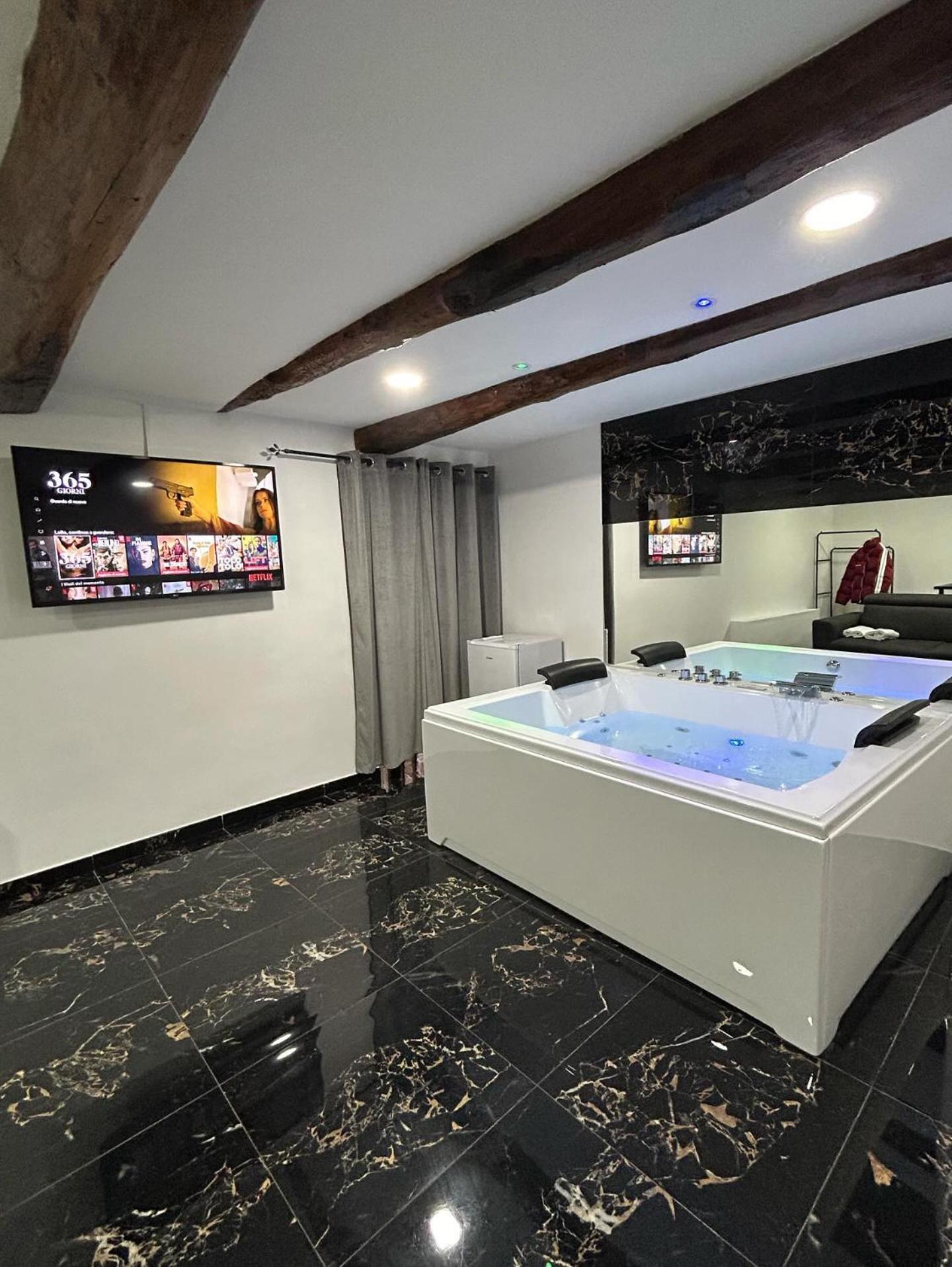 Giovanni Luxury Suites Nápoly Kültér fotó