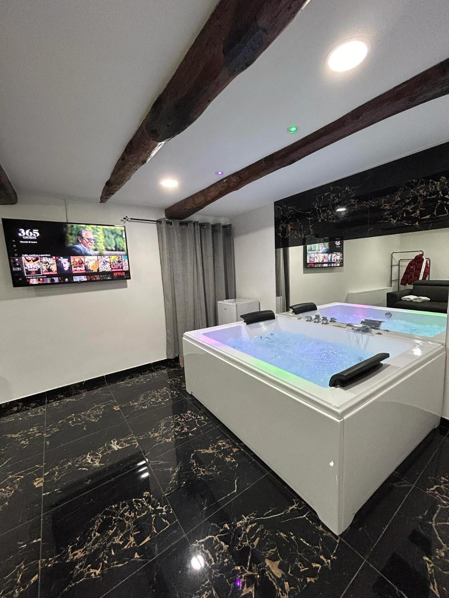 Giovanni Luxury Suites Nápoly Kültér fotó